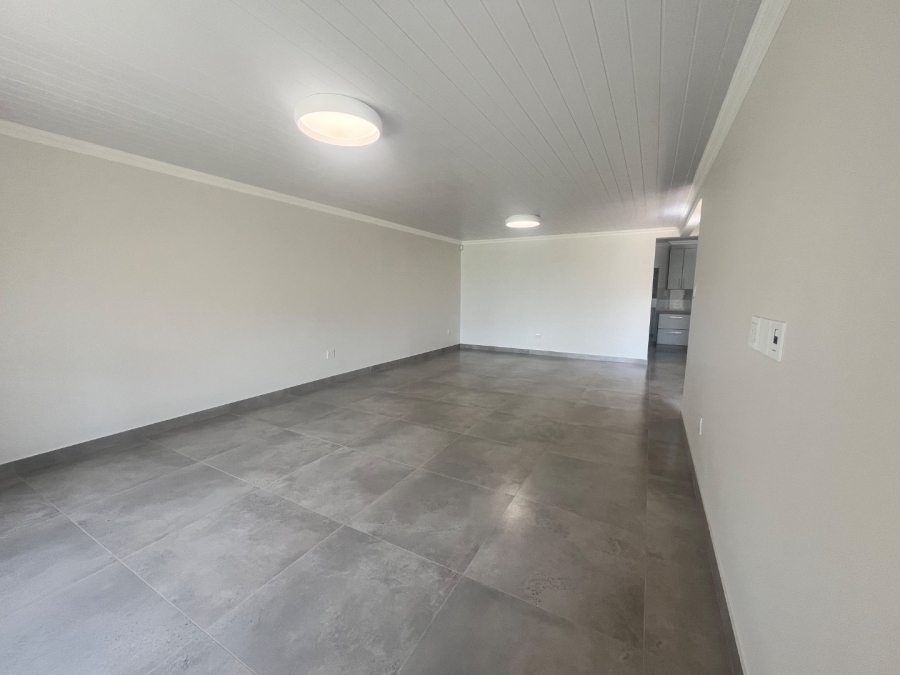 To Let 4 Bedroom Property for Rent in Dormehls Drift Western Cape